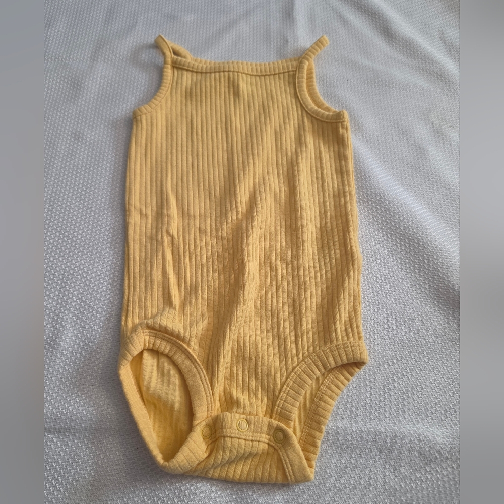 🧡5/$15- Carter's Bodysuit